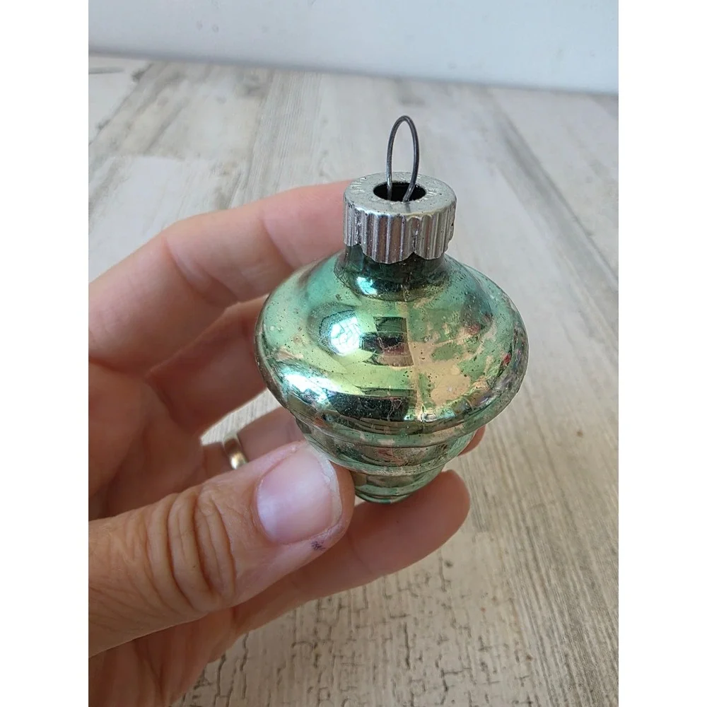 Mini shiny Brite tornado green mercury glass ornament Xmas tree